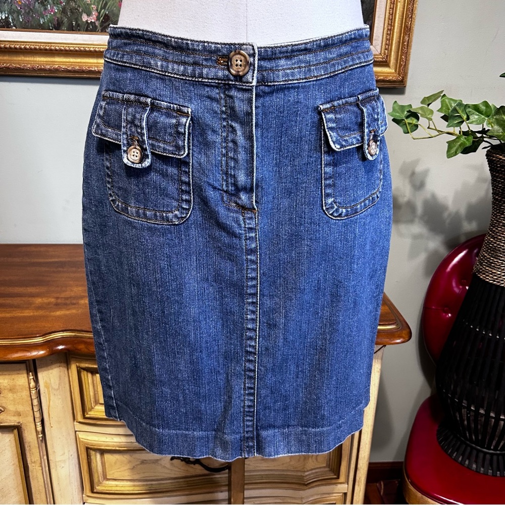 Denim Mini Skirt with Front Pockets - Blue